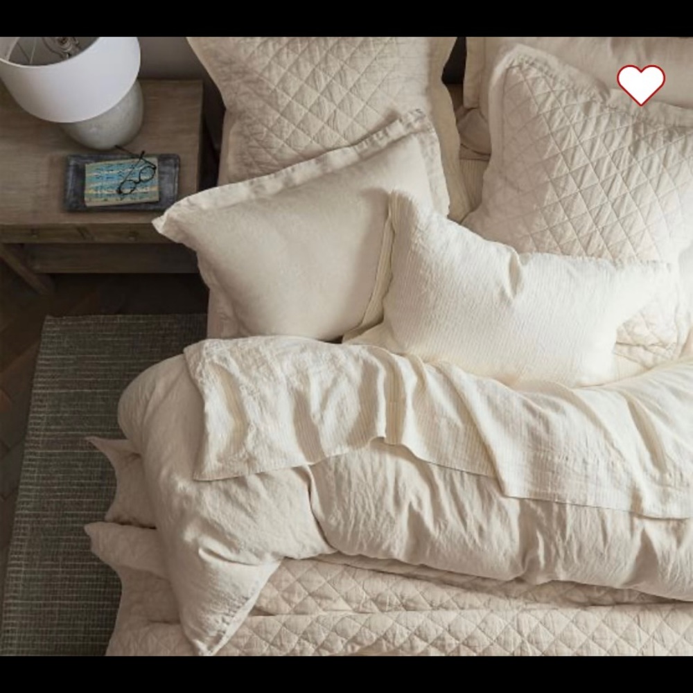 Pottery Barn Belgian Flax Linen Floral Quilt and 2 Shams